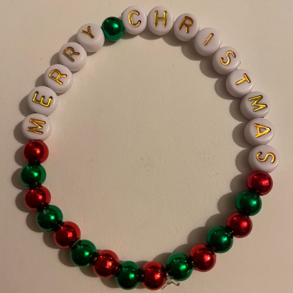 Merry Christmas Beaded Bracelet